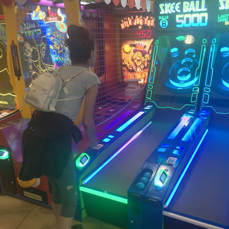 Aracade - skee ball - at Blue Harbor